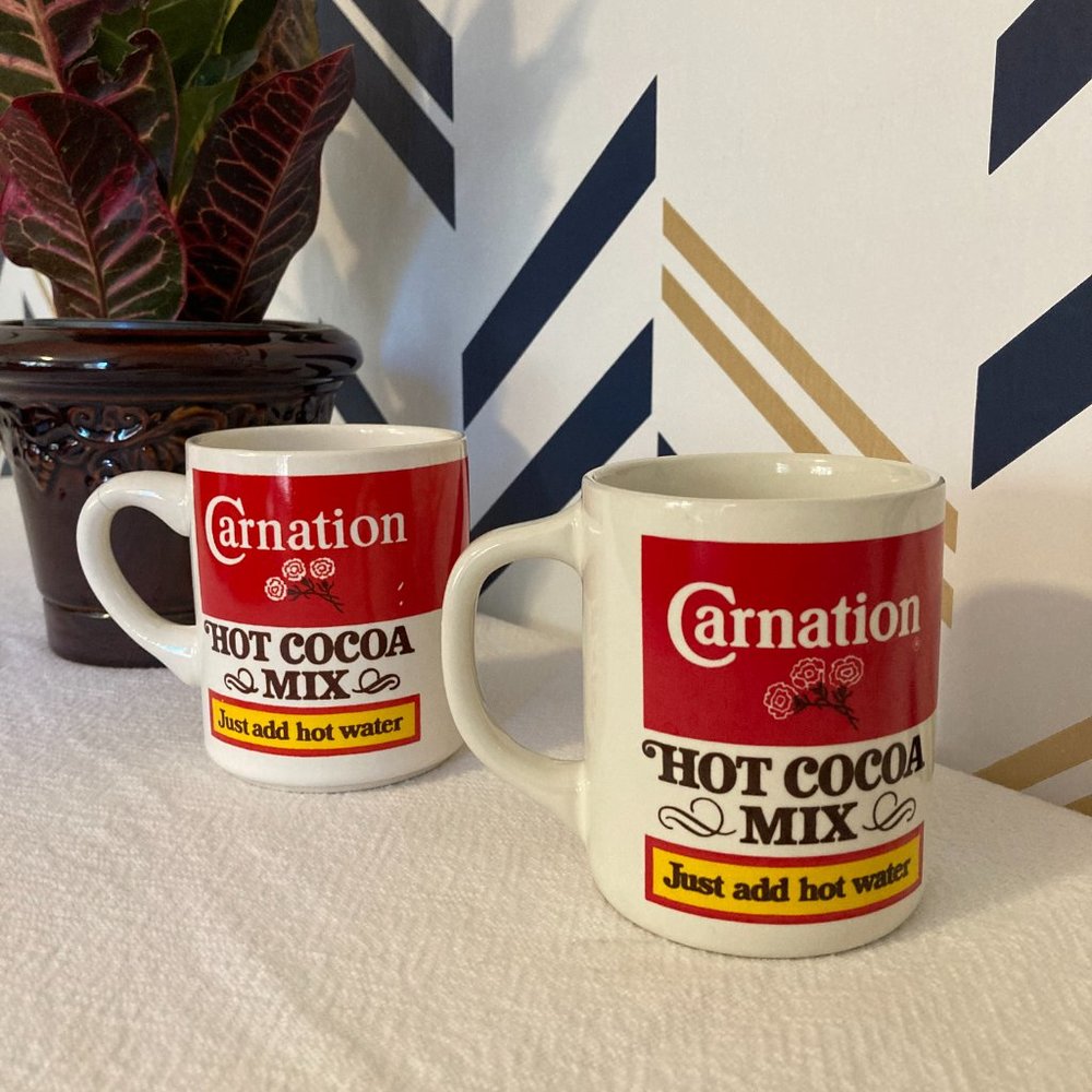 Vintage - Set of 2 – Carnation Hot Cocoa Mix - Mugs - Picture 3 of 8